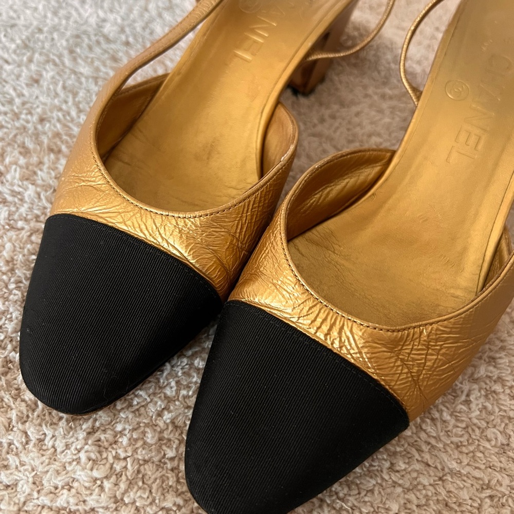 CHANEL slingback gold leather sandals CC interlocking logo cap toe black 6.5 7 - Picture 5 of 14